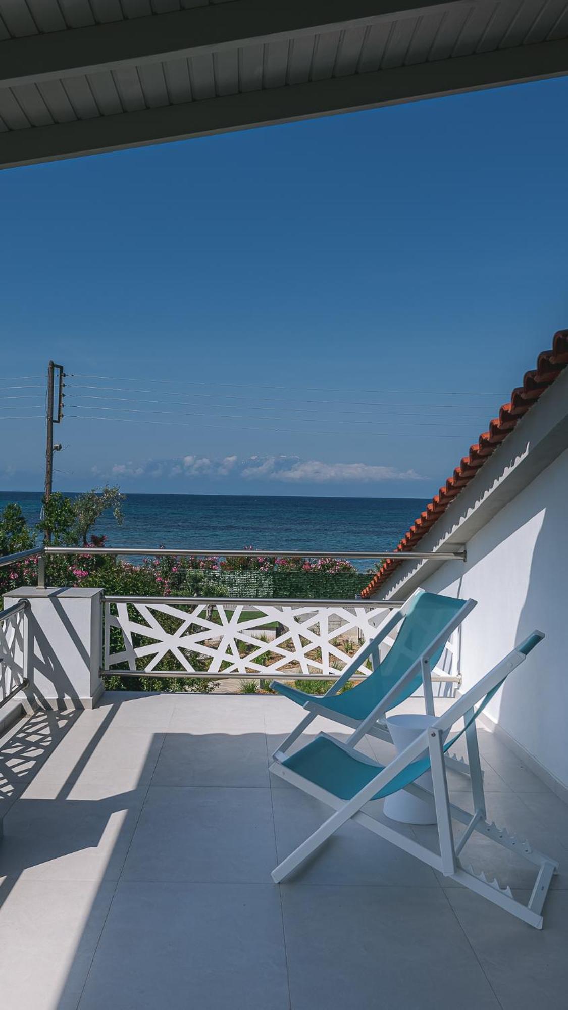 Electra Beachfront Suites, Nea Irakleia Exterior foto