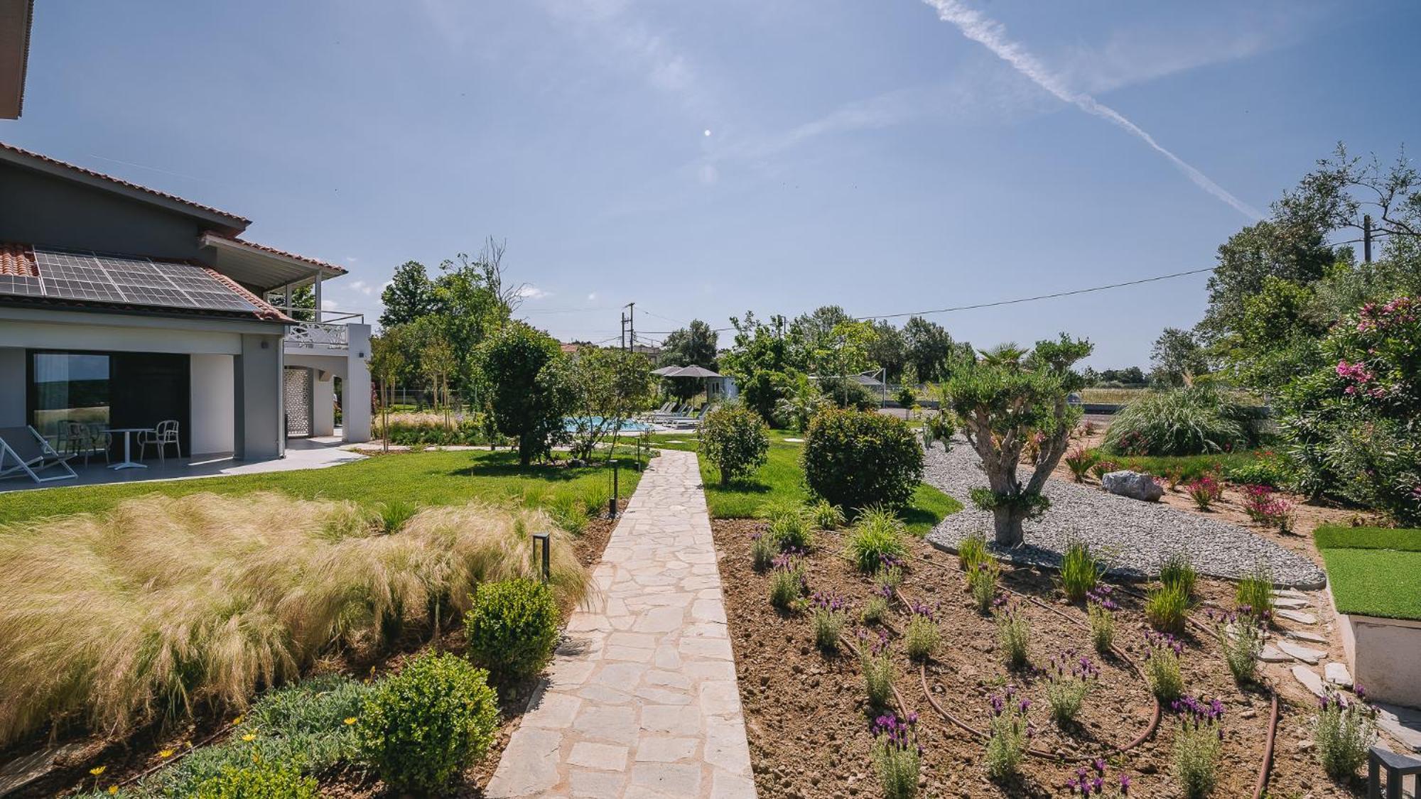Electra Beachfront Suites, Nea Irakleia Exterior foto